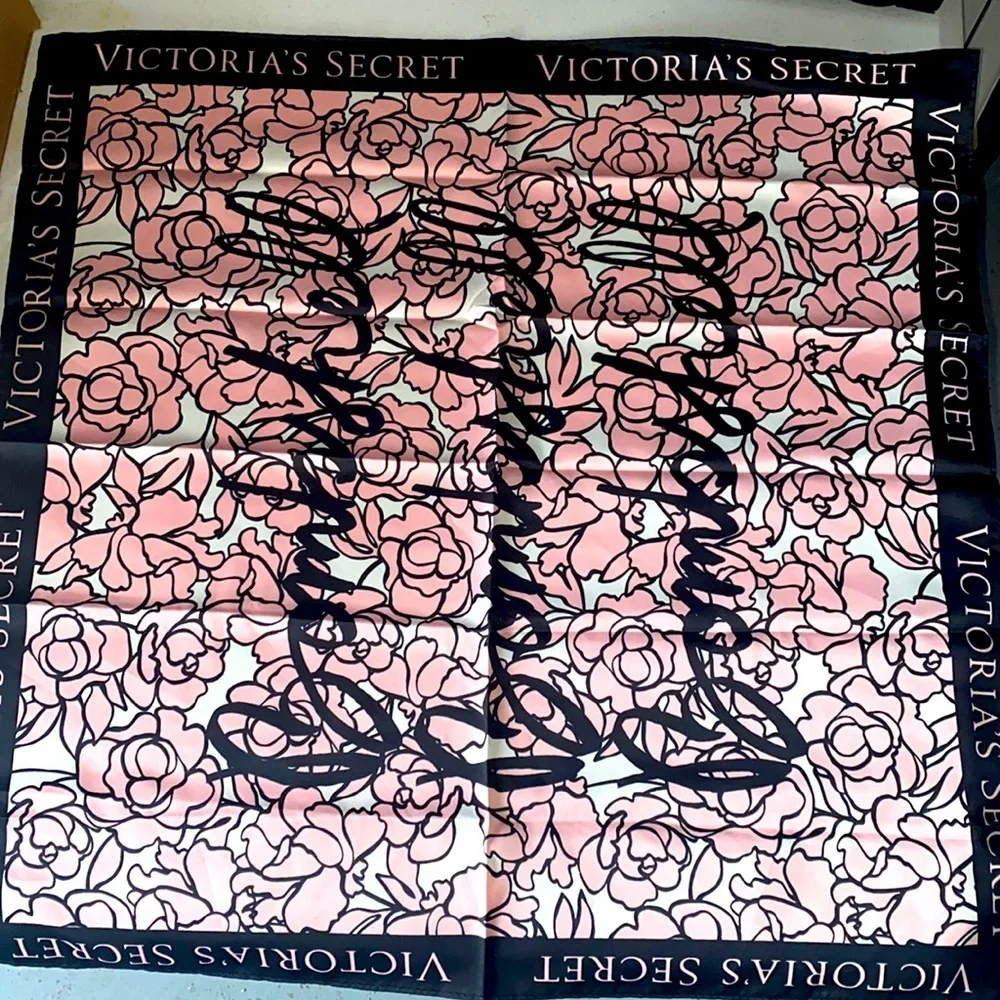 Victoria's Secret Scarf Pink Floral Logo Print Square Bandana - Picture 1 of 2
